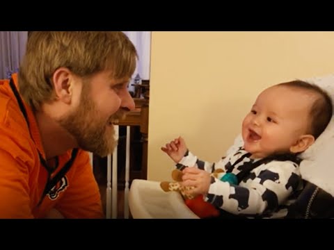 10 Minutes of Baby Laughing - try not to laugh or smile