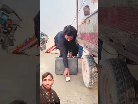 Khizar Omer iPhone uthane ke chakkar mein bikri ho Gai #funny