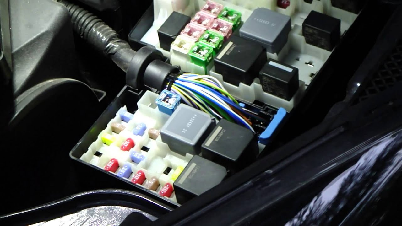 How to change fuses and relays Ford Focus. Year models ... 2010 ford fusion fuse diagram radio 