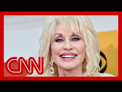 The secret behind Dolly Parton’s unmistakable look