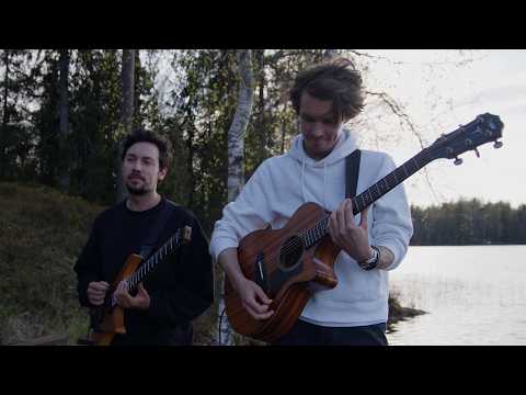 Plini & John Connearn - HELMI