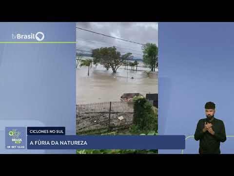 Rio Guaíba transborda em Porto Alegre
