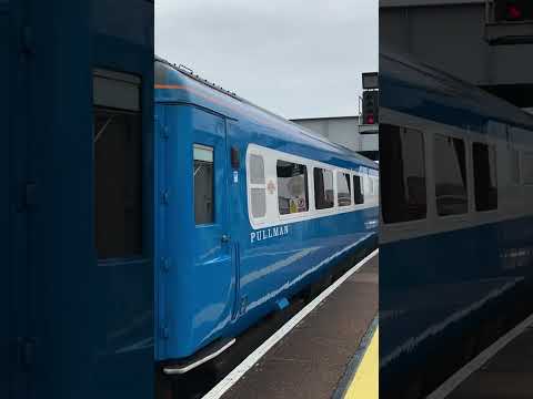 Midland Pullman HST arrives at Eastleigh with tones #shorts #train #railway #trainspoting ￼