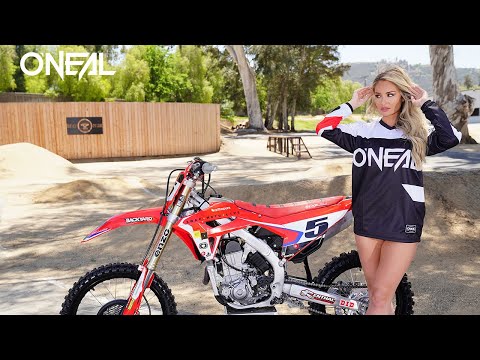 Anna Katharina - Moto Model