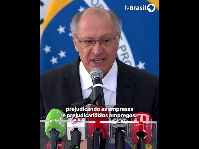 "Antes era um atentado à democracia, agora é um atentado à economia", afirmou Geraldo Alckmin