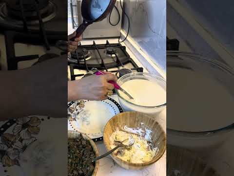 المقادير كوبين طحين كوب نشا خاشوكه ملح كبيره ومي لاعج