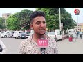 Ujjain Mahakal Mandir: उज्जैन रेलवे स्टेशन के पास लगा ये पेड़ है हजारों तोतों का आशियाना | Aaj Tak  - 01:27 min - News - Video