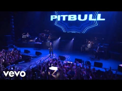 Pitbull - Give Me Everything (VEVO LIVE! Carnival 2012: Salvador, Brazil)