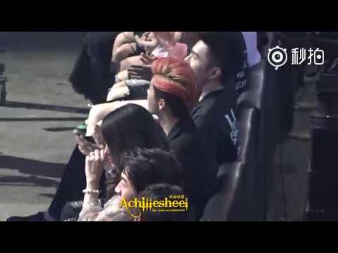 160410 Luhan reaction to Exo + Talk @4th V-Chart Awards