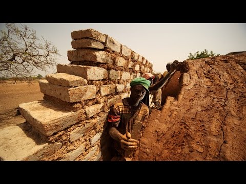 La Voûte Nubienne revives ancient building technique to "transform housing" in Sub-Saharan Africa