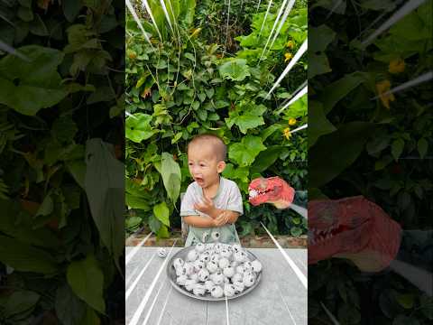cute baby and dinosaur! p71 🦖🤣👶