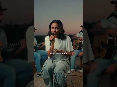 Não há outro lugar melhor do que estar na Tua Presença. 🔥  #Juliavitoria #Tuapresença #Shorts