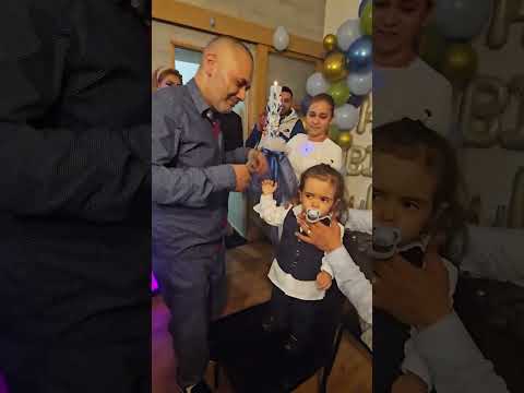 motu lui Matthias băiatu lui vyo show