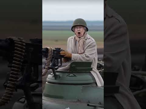 war queen #shorts #queen #warzone #war #british #funny #royal #royalfamily #lol #inspiration #haha