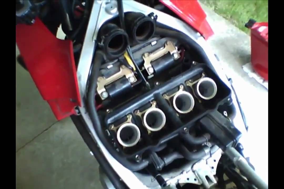 Maintenance: How To Remove Your Airbox(1998 Honda CBR 600 ... honda 250 engine diagram 