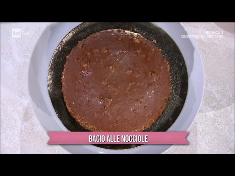 Bacio alle nocciole - È sempre mezzogiorno - 12/10/2023