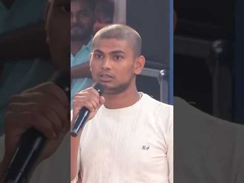 देखिए कैसे भाई है ये कलयुग के😝🥱♥️ #aniruddhacharyaji #katha #shorts