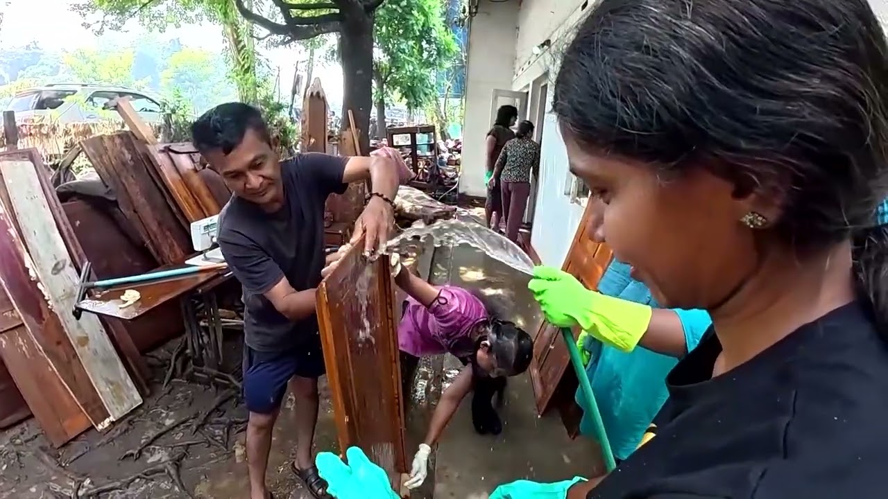 Sri Lankan survivors pick up the pieces after deadly floods | REUTERS