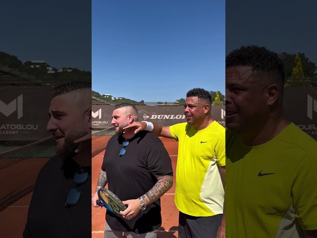 Une partie de tennis avec Ronaldo 🤣