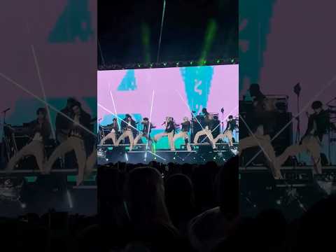 BLEEP CREED CHEESE 😉❤️🔥#straykids #skz #concert #tour #bleep #ceremony #kpopskz #shorts #viral