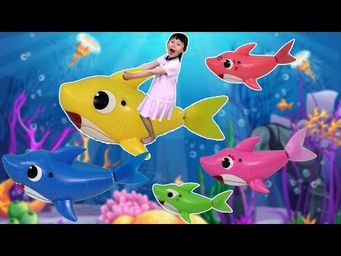 아기상어를 타고 물속 여행해요 Kids Learn Colors with Finger Family Song johny johny