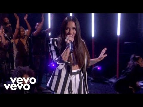 Demi Lovato - Sorry Not Sorry (Live From The Ellen DeGeneres Show)