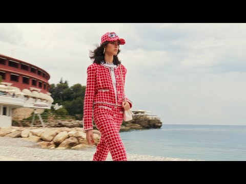 The CHANEL Cruise 2022/23 Show