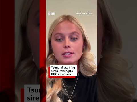 Tsunami warning siren interrupts BBC interview. #Tsunami #Hawaii #BBCNews