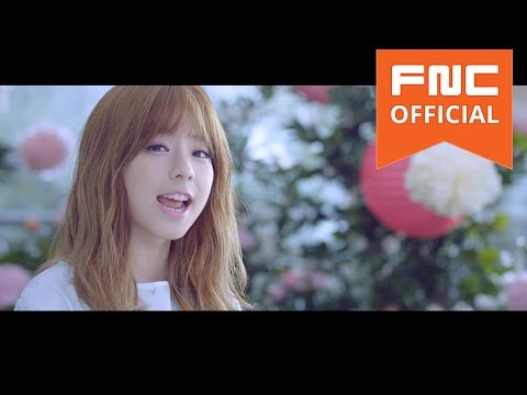 JUNIEL(주니엘) - 연애하나 봐 (I think I’m in love) M/V