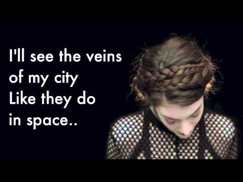 Tennis Court - Lorde (Lyric Video / Music Video)
