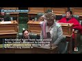 WATCH: Maori lawmaker performs a haka during an oath-swearing ceremony  - 01:38 min - News - Video