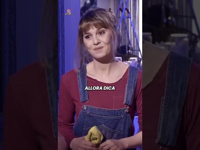 Quando il vicino si lamenta 😂 Carlo Verdone e Paola Cortellesi dal film "Sotto una buona stella"