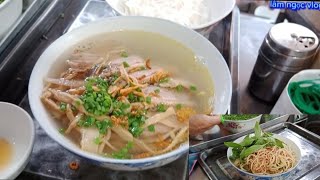Bún Măng Vịt 🍜 Giá 30k một tô của cô Bảy bán trên vỉa hè nhìn thấy hấp dẫn và rất là thơm ngon
