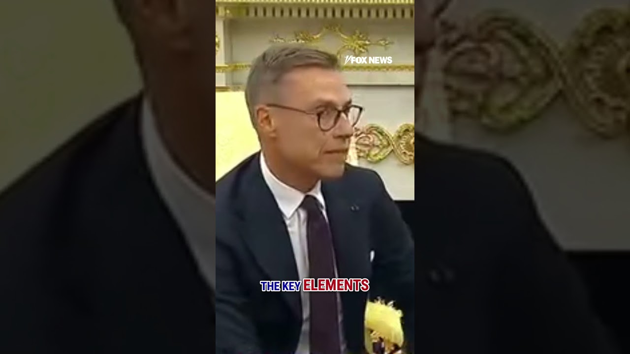 Finnish President Alexander Stubb praises Trump for Israel-Hamas peace deal #shorts #trump #peace