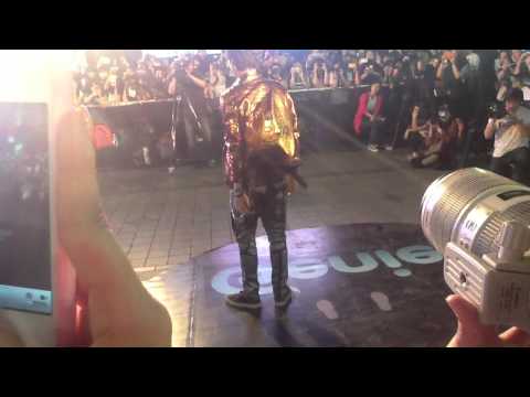 120602 Ginie AR Show Kai My lady dance 뒷모습