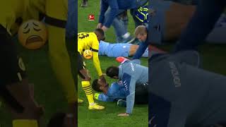 Are these RED cards? 🟥😅