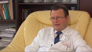 Az Egészség Kapujában: Prof. Dr. Molnár Dénes - Alapítványok a Gyermekklinikán