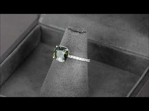 Кольцо с Зелёным сапфиром Гринч