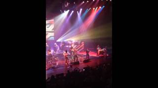 Earth Wind and Fire - Winnipeg - Concert Hall - September - August 16, 2014