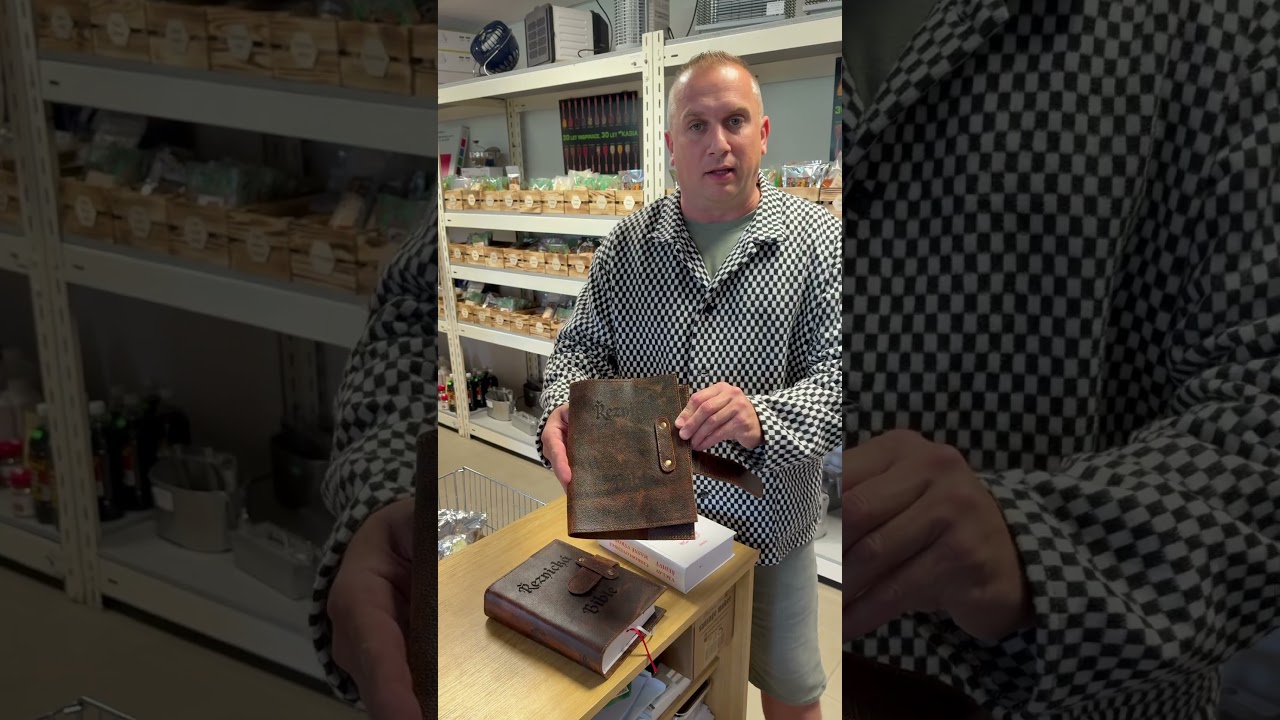 Obal na řeznickou bibli ❤️💪 www.obchodmistramalka.cz/eshop/14763-kozeny-obalna-knihu-reznicka-bible