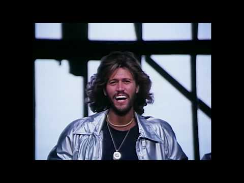 Resultado de imagem para Bee Gees - Stayin' Alive (1977)
