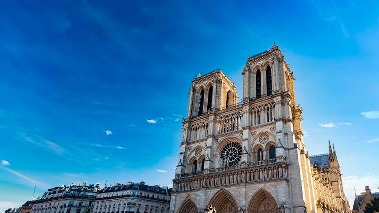 La Dame de Pierre : «Malgré ce qui se passe dans notre pays, nous restons un peuple de bâtisseurs...