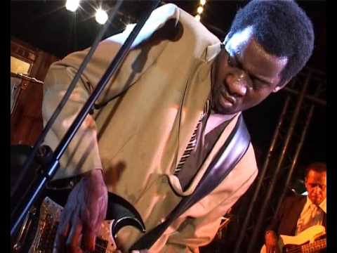 Franck Biyong - Nyambe (Live)