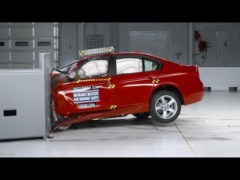 Testul de accident video BMW Seria 3 F30 din 2012