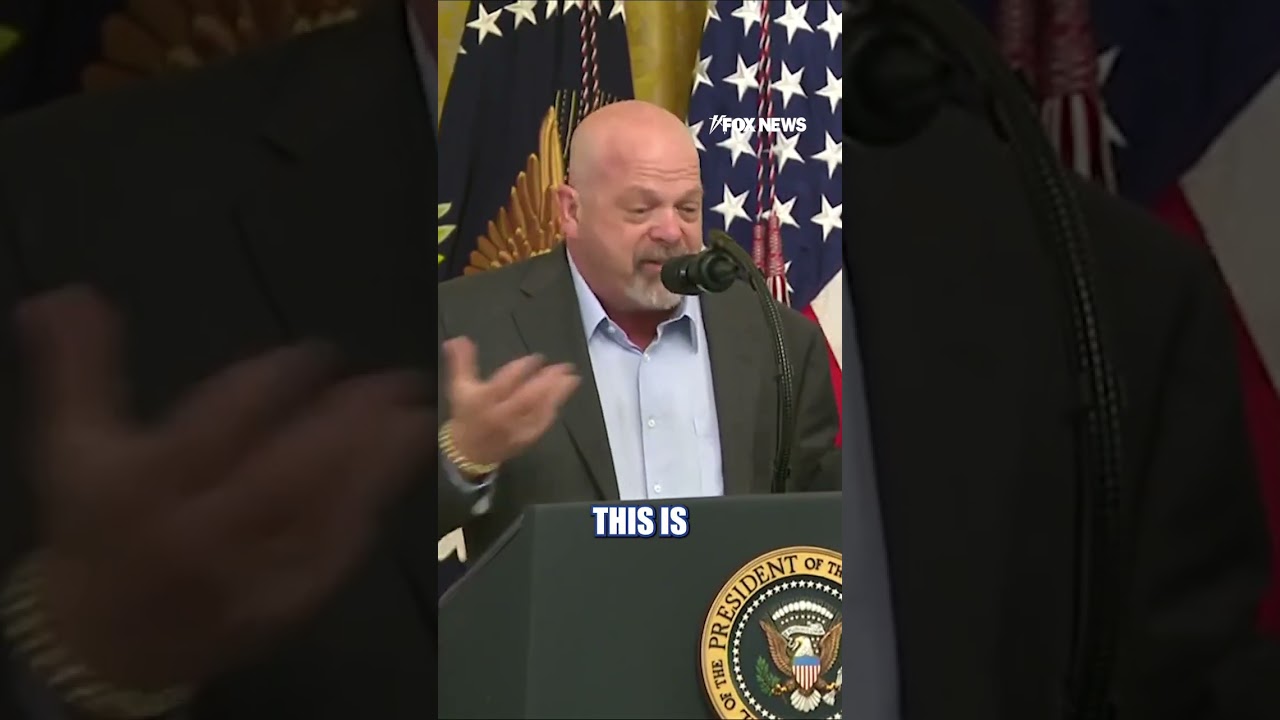 ‘Pawn Stars’ icon PRAISES Trump: ‘BEST PRESIDENT EVER’ #foxnews #news #shorts #trump #whitehouse