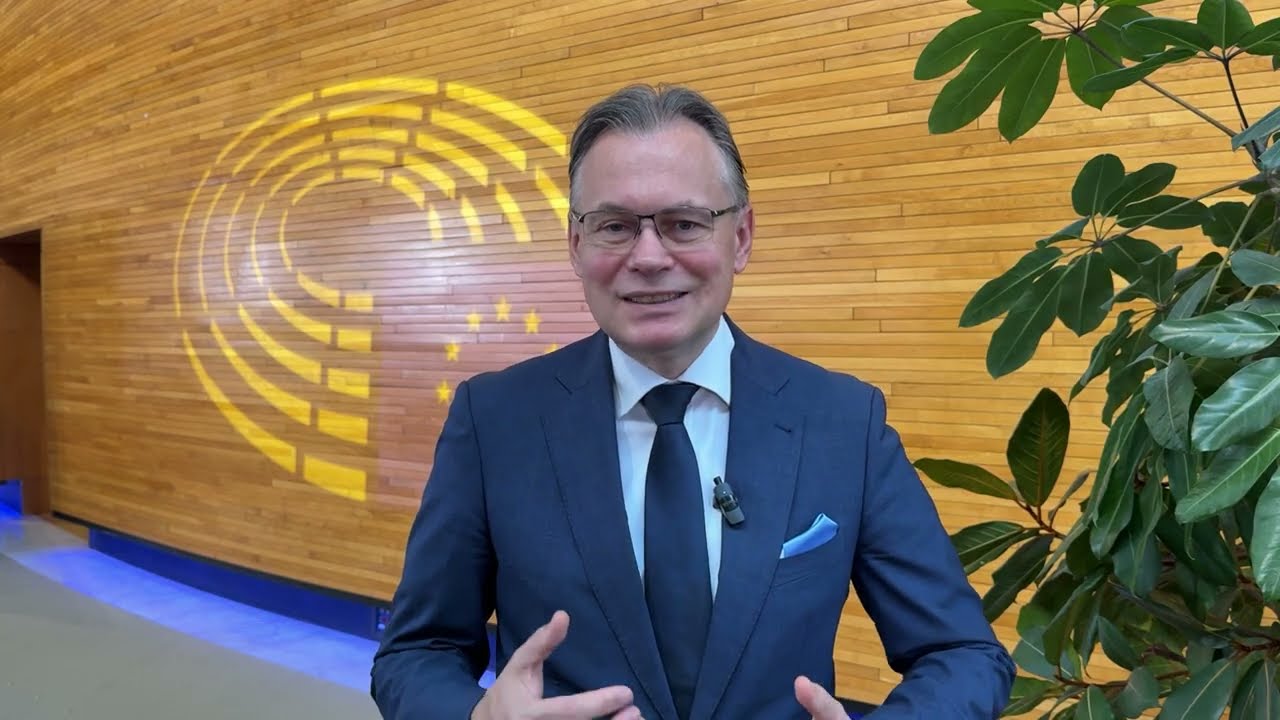 Niemcy FAŁSZUJĄ historię! Atak na polską pamięć narodową