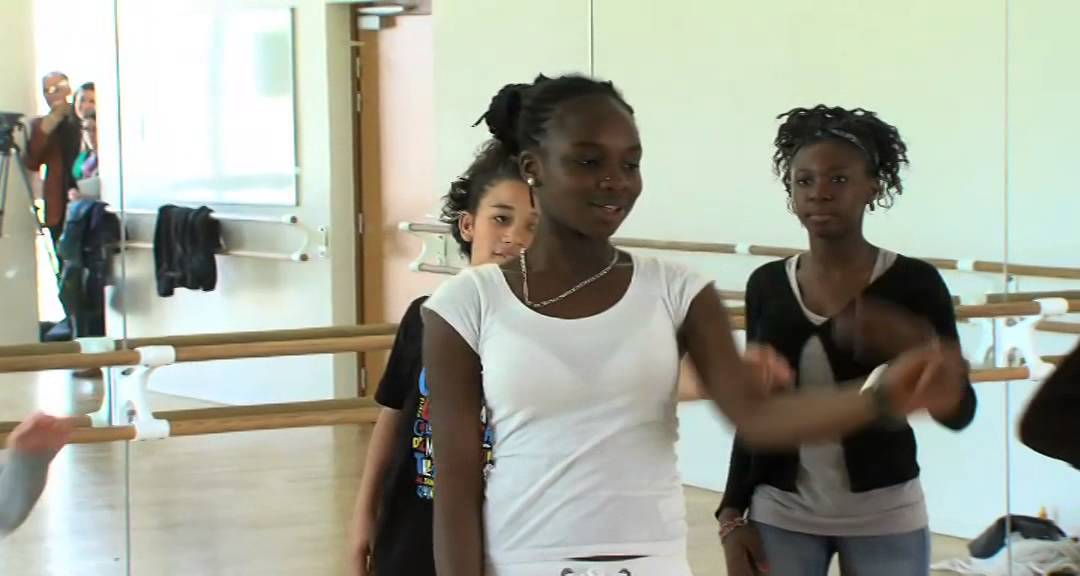 Des danseurs New-Yorkais animent un stage à Trappes