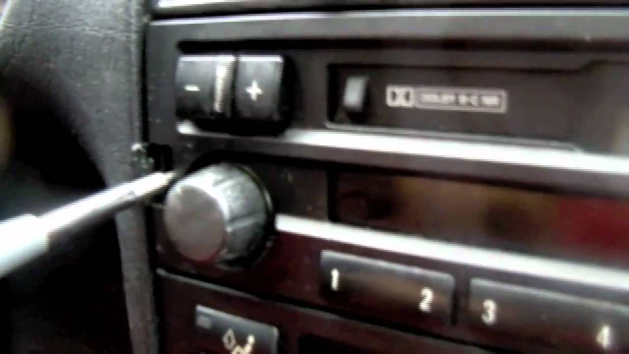 323I bmw radio replacement #4