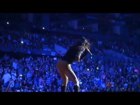 Selena Gomez - Naturally (DVD Live)