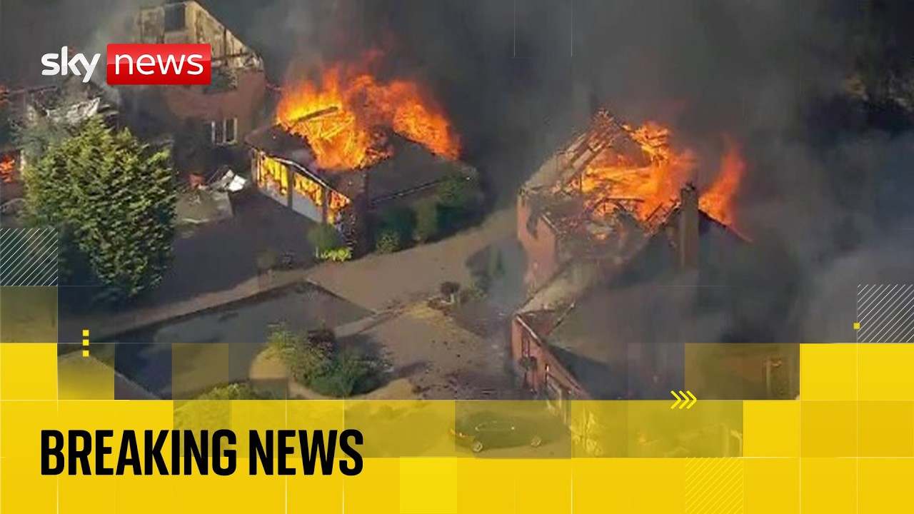 BREAKING | Houses on fire and wildfires in Stourbridge